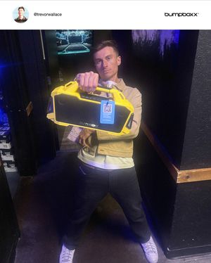 Image post by @bumpboxx on Instagram