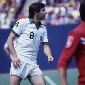 Image post by @nycosmos on Instagram