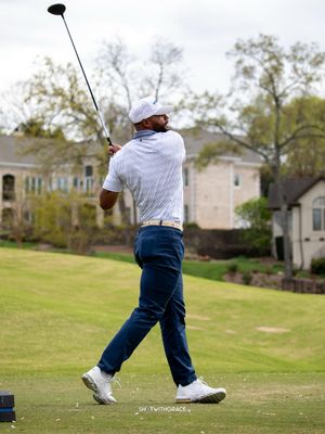 Image post by @shotwithgrace on Instagram