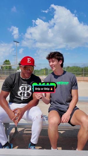 Video post by @sidelineswap on TikTok