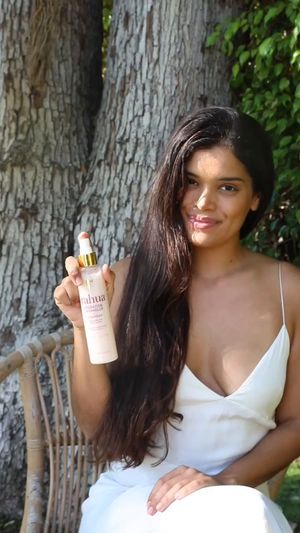 Video post by @RahuaBeauty on Facebook