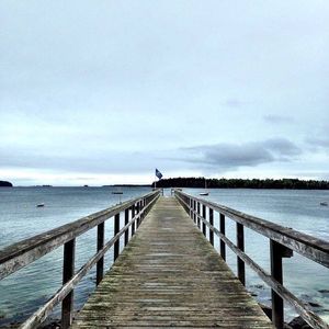 Image post by @themainemag on Instagram