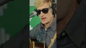 Video post by @radiox on YouTube