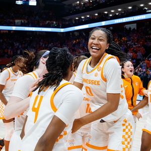 Image post by @ladyvol_hoops on Instagram