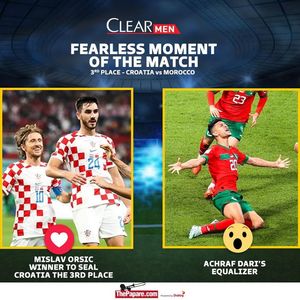 Image post by @thepaparefootball on Facebook