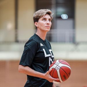 Image post by @snytsina on Instagram