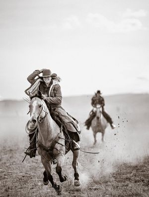 Image post by @cowgirlmagazine on Instagram