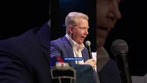 Video post by @nygiants on YouTube