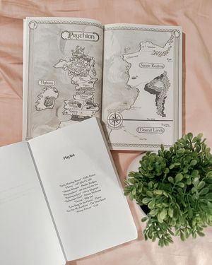 Image post by @blondiereads_ on Instagram