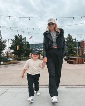 Image post by @mothering.on.margaritas on Instagram
