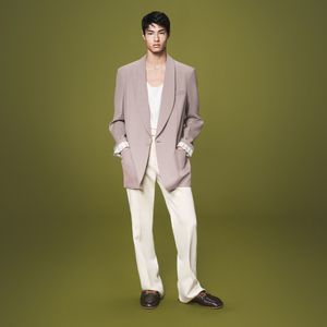 Image post by @gucci on Twitter/X