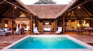 Image post by @chiawasafaris on Instagram