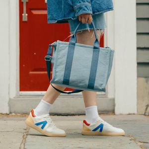 Image post by @dsw on Instagram