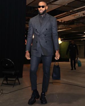 Image post by @kingjames on Instagram