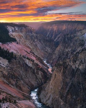 Image post by @nationalparkscollective on Instagram