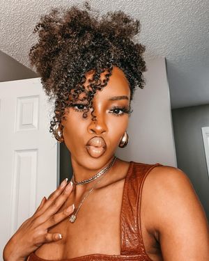 Image post by @slimreshae on Instagram