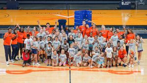 Image post by @uvawomenshoops on Instagram