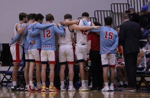 Image post by @MNUHoops on Twitter/X
