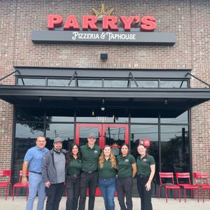 Image post by @parryspizza on Instagram