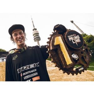 Image post by @foxmtb on Instagram
