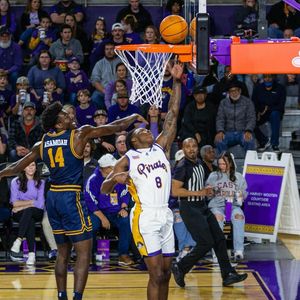 Image post by @ecusportsnetwork on Instagram