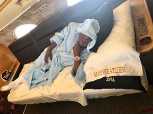 Image post by @floydmayweather on Instagram
