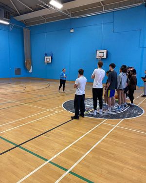 Image post by @itchenbball on Instagram