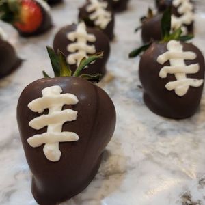 Image post by @skinnymechocolates on Instagram