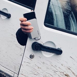 Image post by @mycharge on Instagram