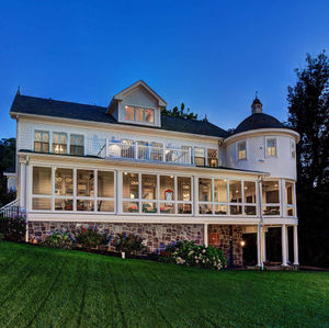 Image post by @christiesrealestate on Instagram