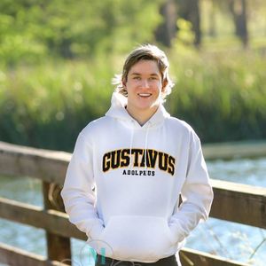Image post by @gustieswimdive on Instagram