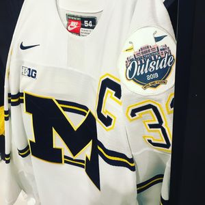 Image post by @umichhockey on Instagram