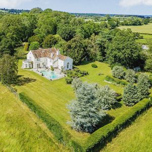 Image post by @christiesrealestate on Instagram