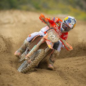 Image post by @racerxonline on Instagram
