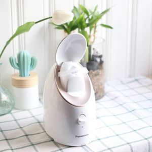 Image post by @panasonicpersonalcare on Instagram