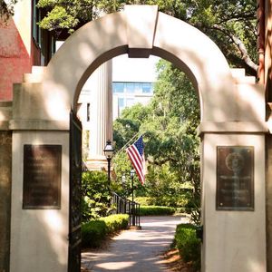 Image post by @collegeofcharleston on Instagram