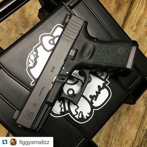 Image post by @seahorsecases on Instagram