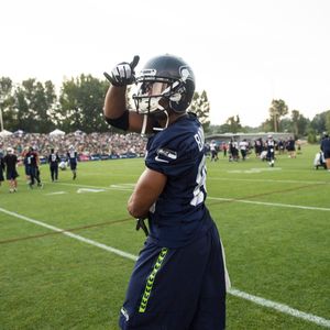 Image post by @seahawkslegends on Instagram