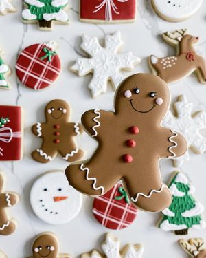Image post by @angelbakednyc on Instagram