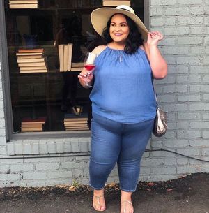 Image post by @houstonlatinabloggers on Facebook