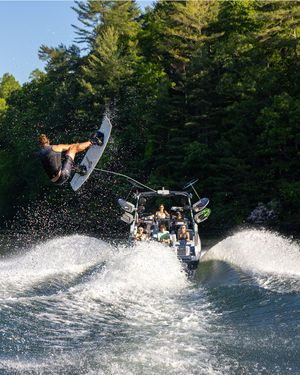 Image post by @malibuboats on Instagram