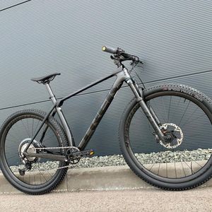 Image post by @esigrips on Instagram