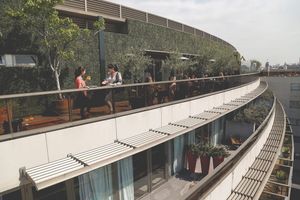 Image post by @hotelmadero on Instagram