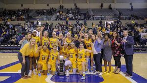 Image post by @marquettewbb on Instagram