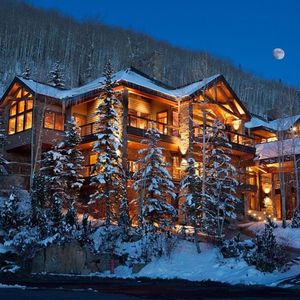 Image post by @christiesrealestate on Instagram