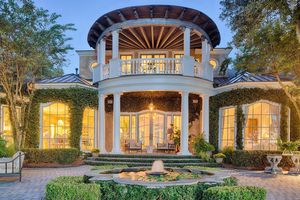 Image post by @christiesrealestate on Instagram