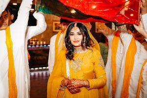 Image post by @aishaphotographyy on Instagram