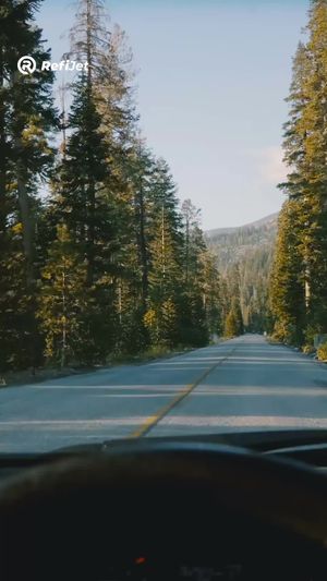 Video post by @RefiJet on Facebook
