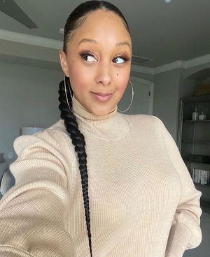 Image post by @fentybeauty on Instagram