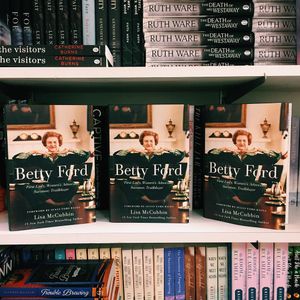 Image post by @gallerybooks on Instagram